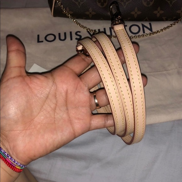 Authentic Louis Vuitton Eva Clouch - Picture 2 of 8